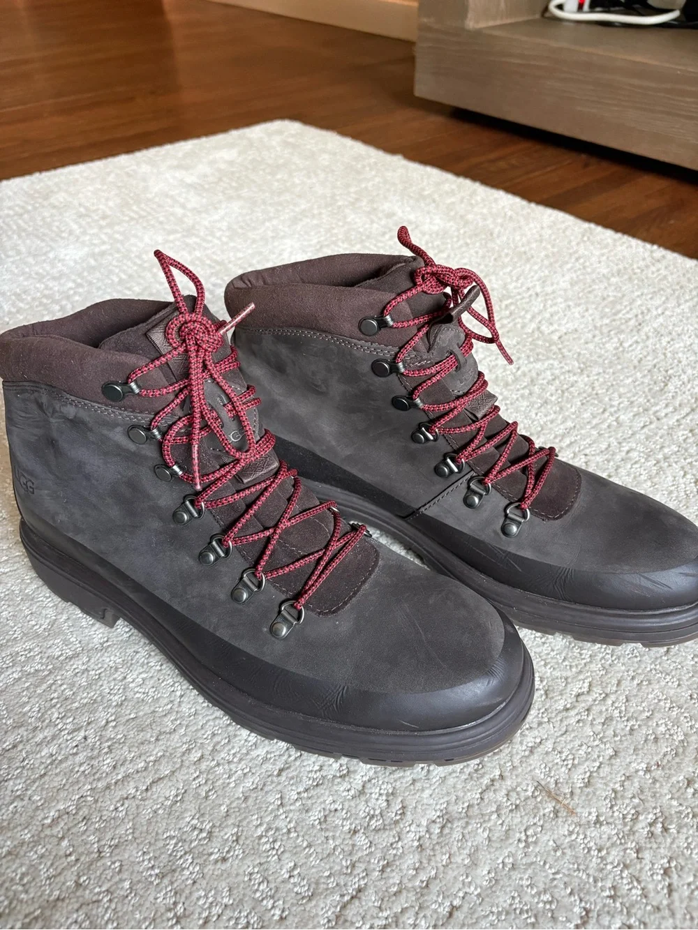 UGG Emmett Duck Boot Waterproof Leather Hiking Snow Boots Brown Size 10